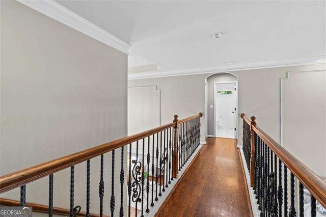 5250 Vinings Springs Court SE, Mableton, GA 30126