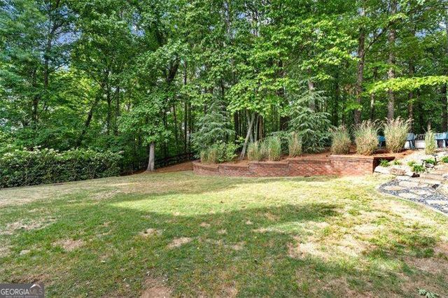 5250 Vinings Springs Court SE, Mableton, GA 30126