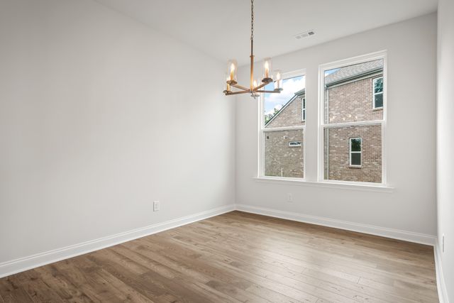 7724 Hatcher Heights Dr, Fairview, TN 37062