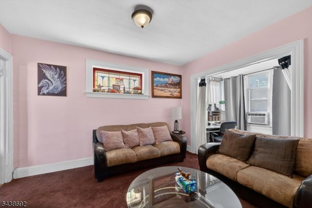 13 Sherman Pl, Clifton City, NJ 07011