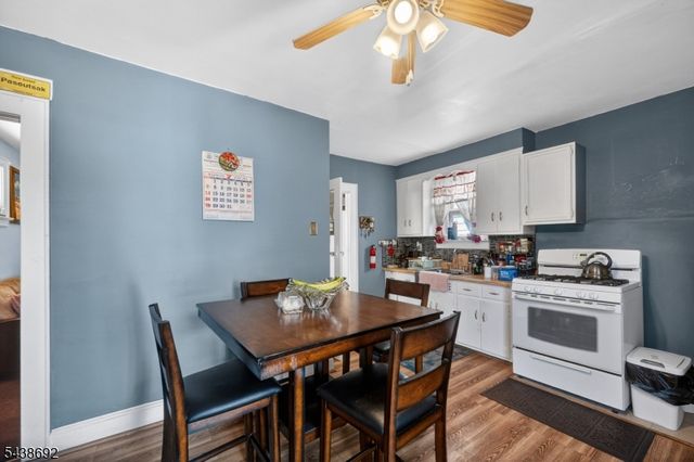 13 Sherman Pl, Clifton City, NJ 07011