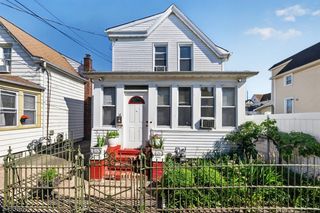 13 Sherman Pl, Clifton City, NJ 07011