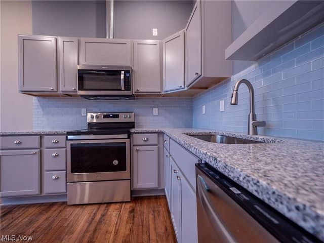 3800 Euclid Avenue 103, Cleveland, OH 44115