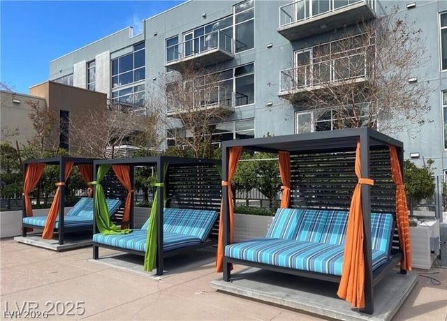 353 East Bonneville Avenue 317, Las Vegas, NV 89101