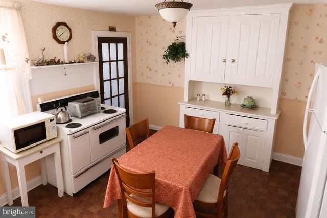 124 W WILDEY ST, Philadelphia, PA 19123