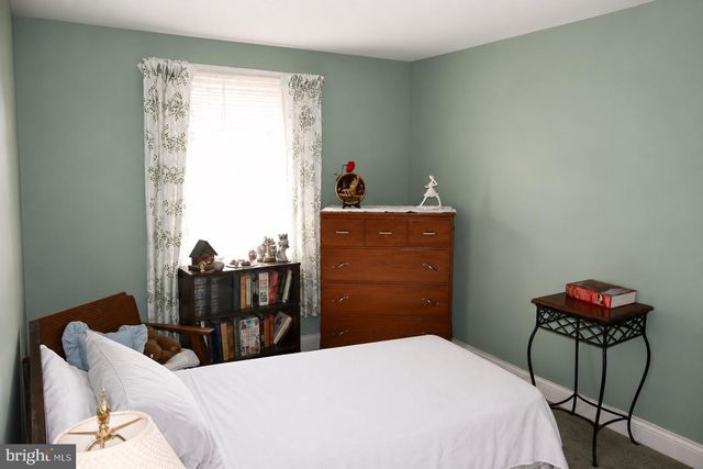 124 W WILDEY ST, Philadelphia, PA 19123