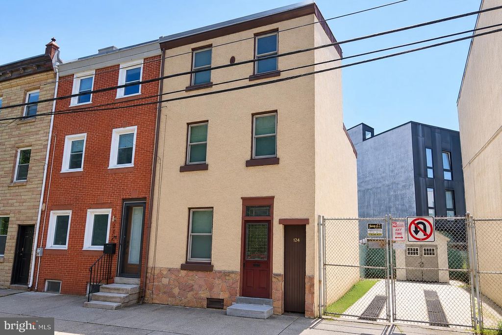 124 W WILDEY ST, Philadelphia, PA 19123