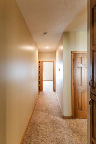 4883 S Buckingham Lane, Springfield, MO 65810