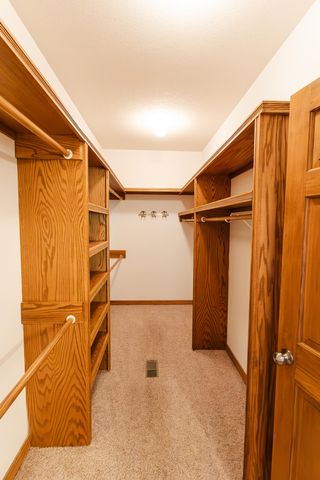 4883 S Buckingham Lane, Springfield, MO 65810