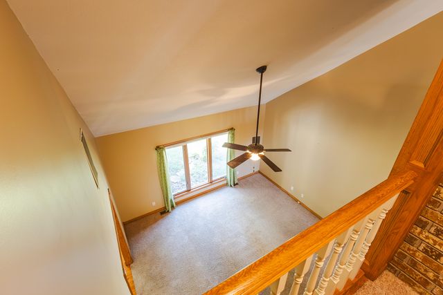 4883 S Buckingham Lane, Springfield, MO 65810