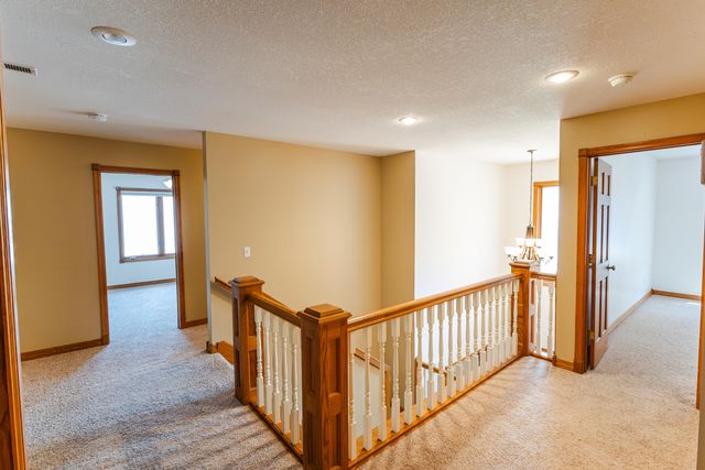 4883 S Buckingham Lane, Springfield, MO 65810