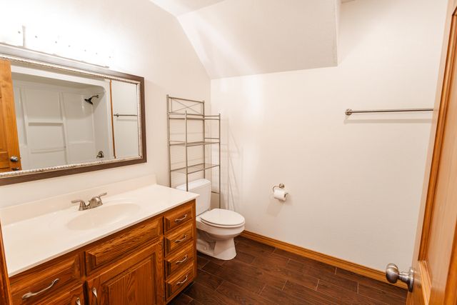 4883 S Buckingham Lane, Springfield, MO 65810