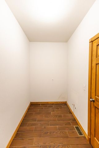 4883 S Buckingham Lane, Springfield, MO 65810