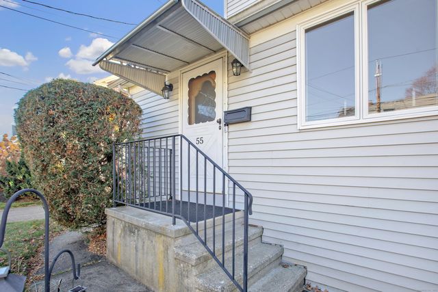 55 Glenwood Avenue, Stratford, CT 06614