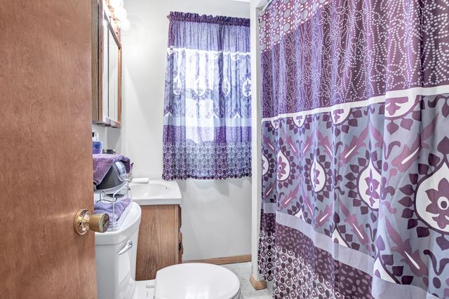 55 Glenwood Avenue, Stratford, CT 06614