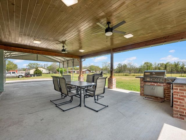 17625 Pearland Sites Road, Pearland, TX 77584