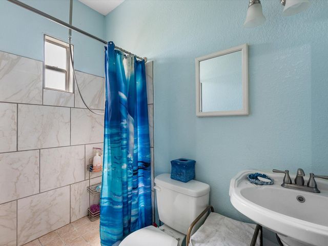 17625 Pearland Sites Road, Pearland, TX 77584