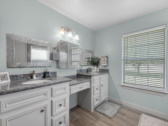 17625 Pearland Sites Road, Pearland, TX 77584