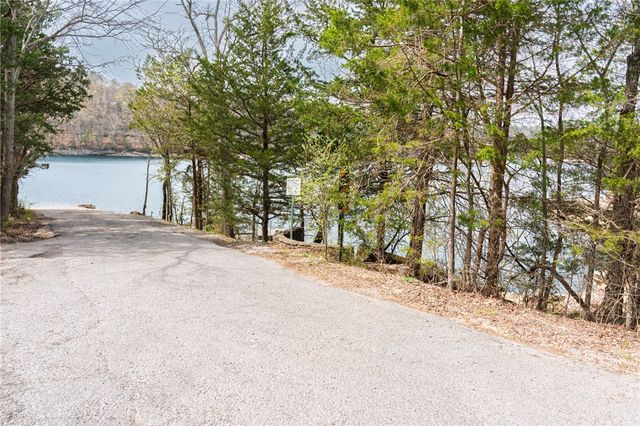 8 Arkenstone, Eureka Springs, AR 72632