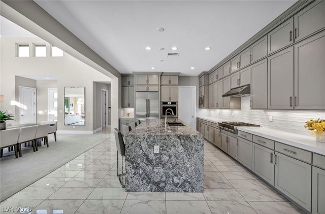 6675 DESERT CRIMSON Street, Las Vegas, NV 89148