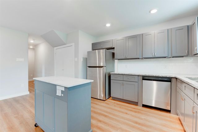 8635 Sunderland Road, Houston, TX 77028