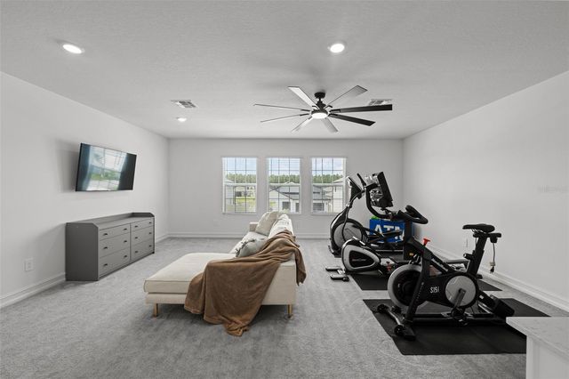 18242 SERENE LAKE LOOP, Lutz, FL 33548
