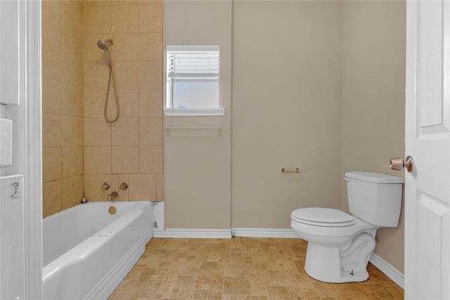 513 W Texas Street, Denison, TX 75020