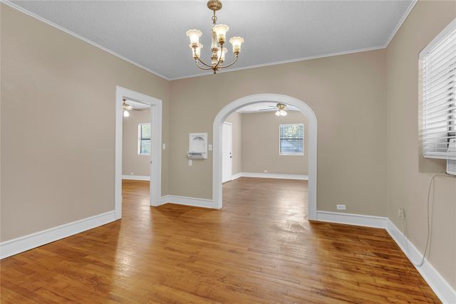 513 W Texas Street, Denison, TX 75020