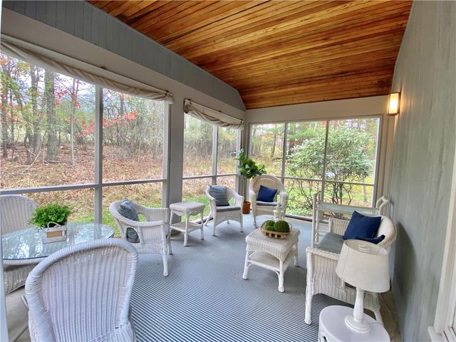 32 Estates Drive, Elmira, NY 14903