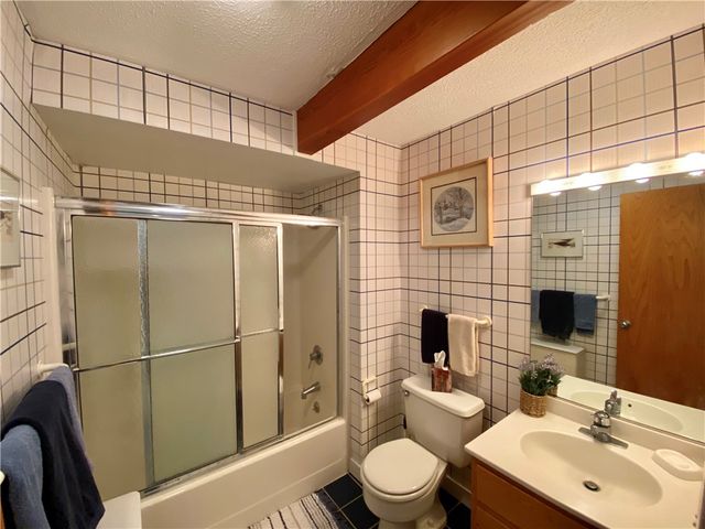 32 Estates Drive, Elmira, NY 14903