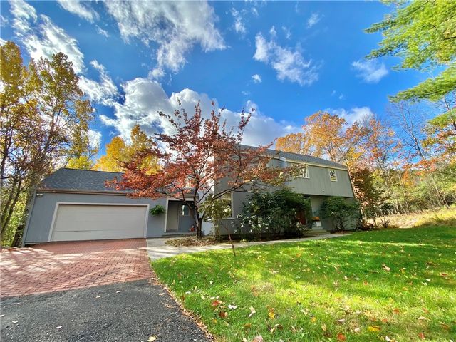 32 Estates Drive, Elmira, NY 14903