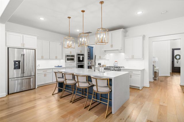 60 Venetia Grove Drive, Tomball, TX 77375