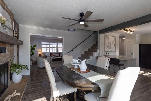 2304 E Cardinal Street, Springfield, MO 65804