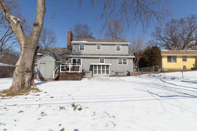 2304 E Cardinal Street, Springfield, MO 65804