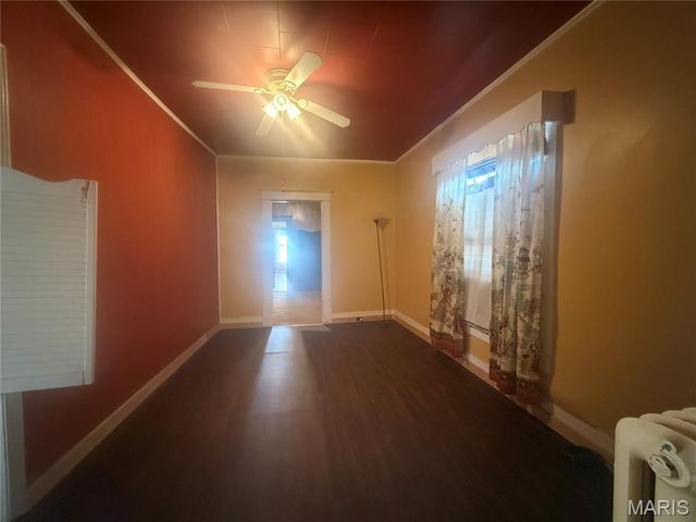 410 E 8th Street, Caruthersville, MO 63830