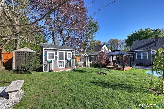 77 Raymond Street, Waterbury, CT 06706