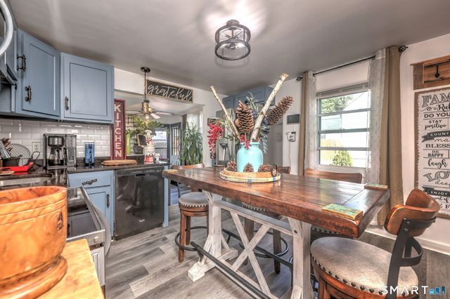 77 Raymond Street, Waterbury, CT 06706