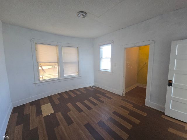 1808 E Washington Street, Indianapolis, IN 46201