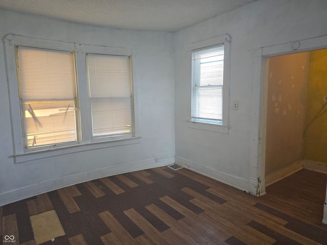 1808 E Washington Street, Indianapolis, IN 46201