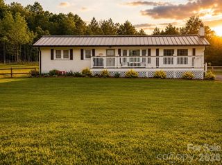 48435 Nc 8 Highway, New London, NC 28127