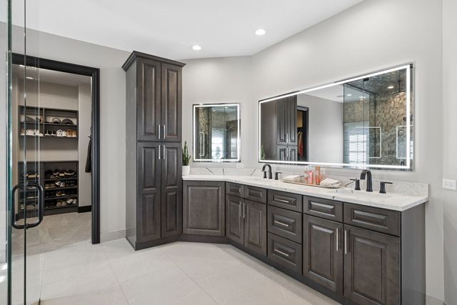 12526 Surrey Court, Mokena, IL 60448