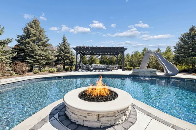 12526 Surrey Court, Mokena, IL 60448