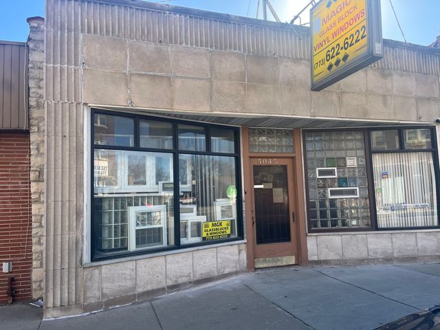 5043 W Diversey Avenue, Chicago, IL 60639