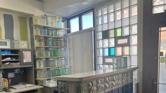 5043 W Diversey Avenue, Chicago, IL 60639