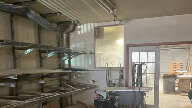 5043 W Diversey Avenue, Chicago, IL 60639