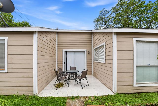 16235 Olive Glen Drive, Houston, TX 77082