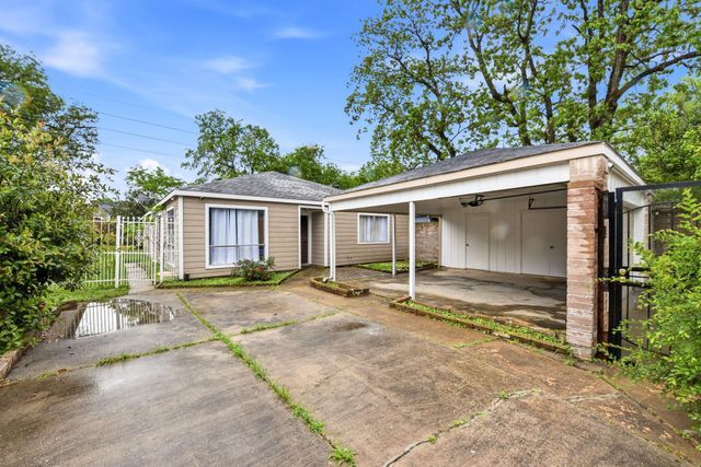 16235 Olive Glen Drive, Houston, TX 77082