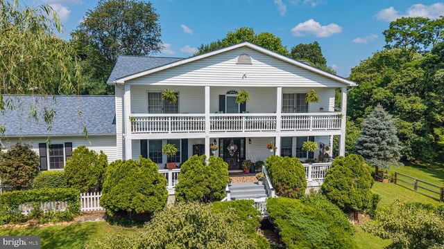 3187 BISHOP MEADE RD, Boyce, VA 22620