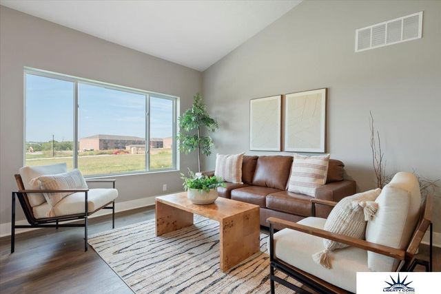 2907 Lakeside Drive, Plattsmouth, NE 68048