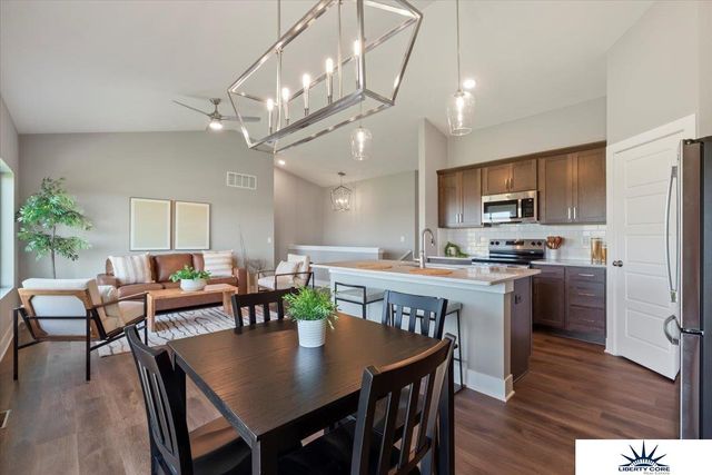 2907 Lakeside Drive, Plattsmouth, NE 68048